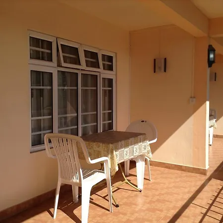 Ebrahim Residence - Grand Baie Beach Zimmer foto