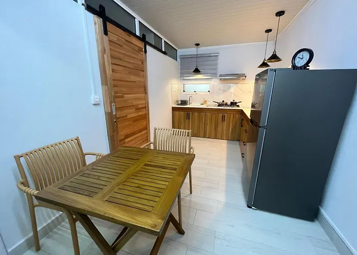 Ebrahim Residence - Grand Baie Beach